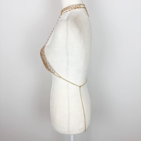 Amber Sceats x REVOLVE Festival Ready Chain Bra in Gold - Picture 5 of 12